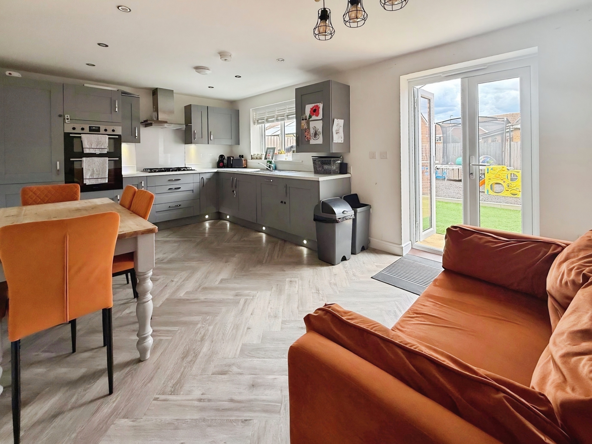 Cortland Way, Stourport on Severn, DY13