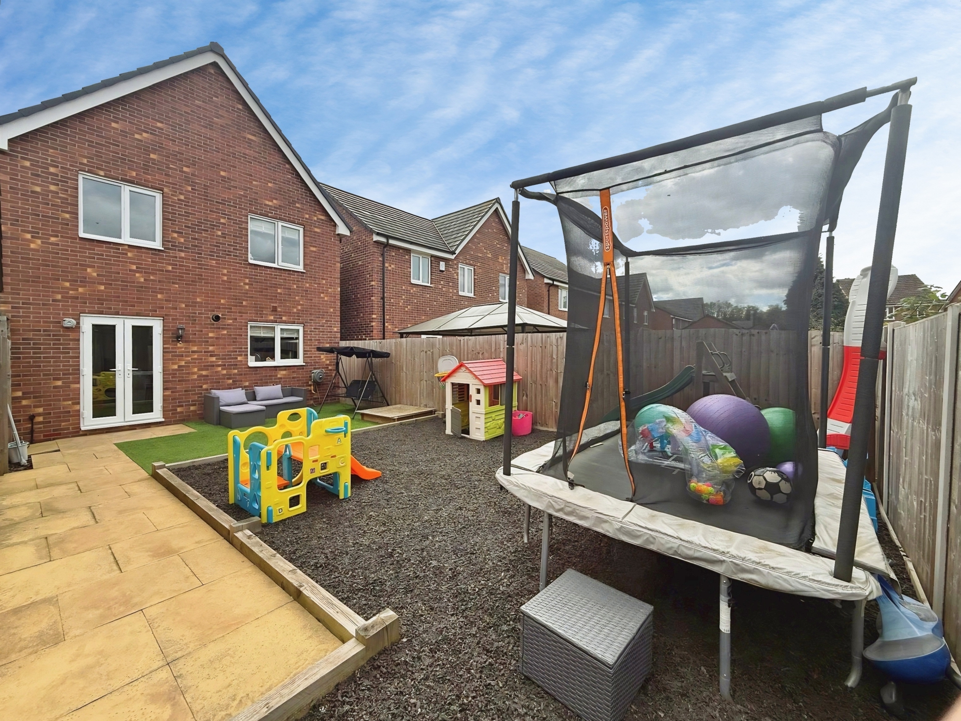 Cortland Way, Stourport on Severn, DY13