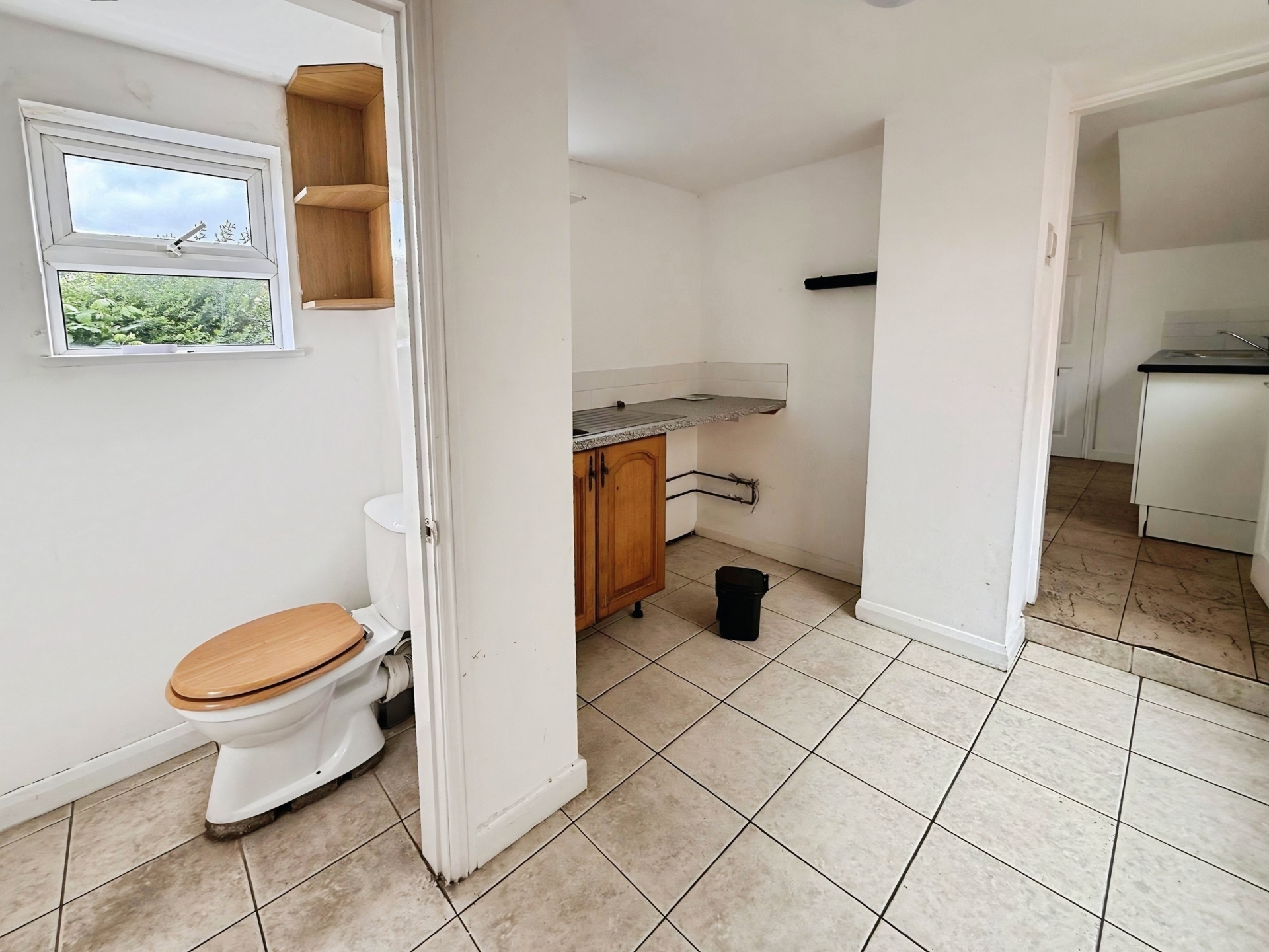 Highbridge Road, Netherton, Dudley, DY2