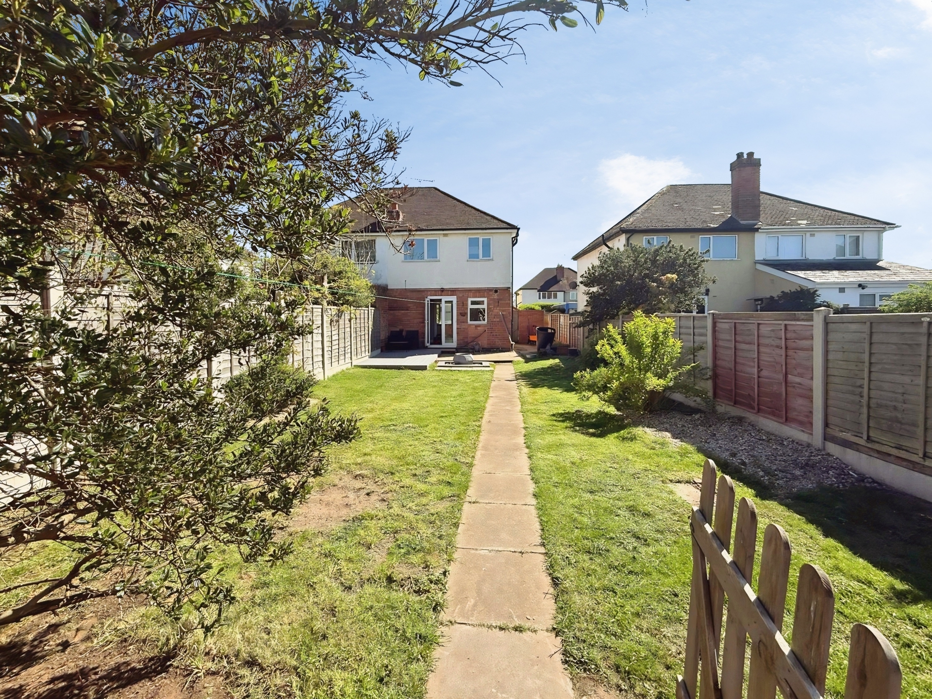 Sion Avenue, Kidderminster, DY10