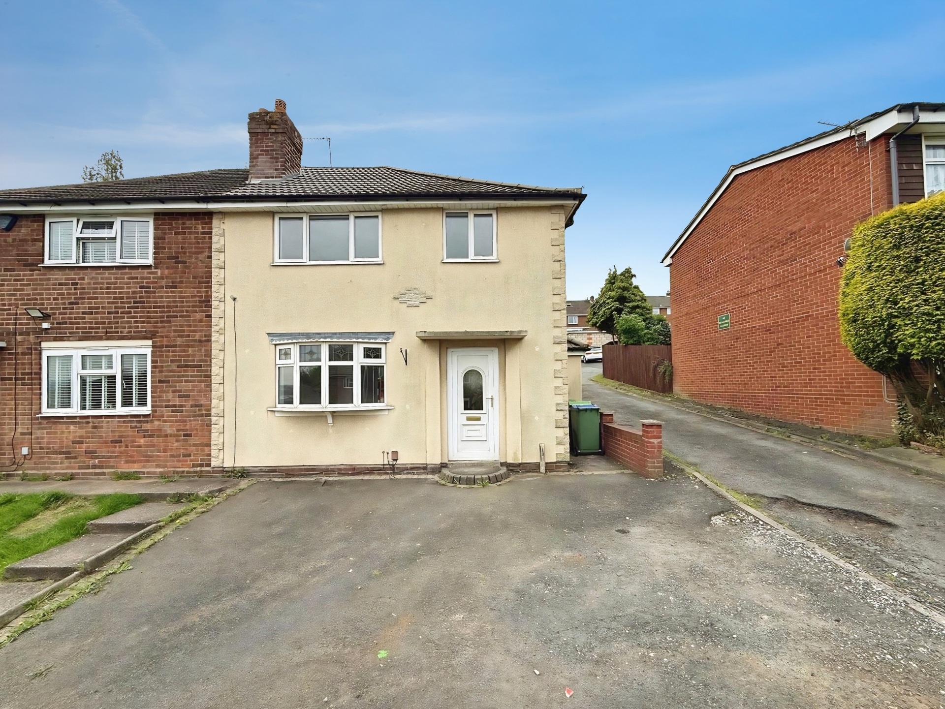 Mary Road, Tividale, B69
