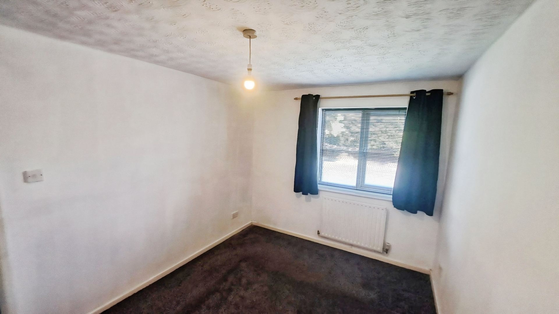 Throne Road, Rowley Regis, B65