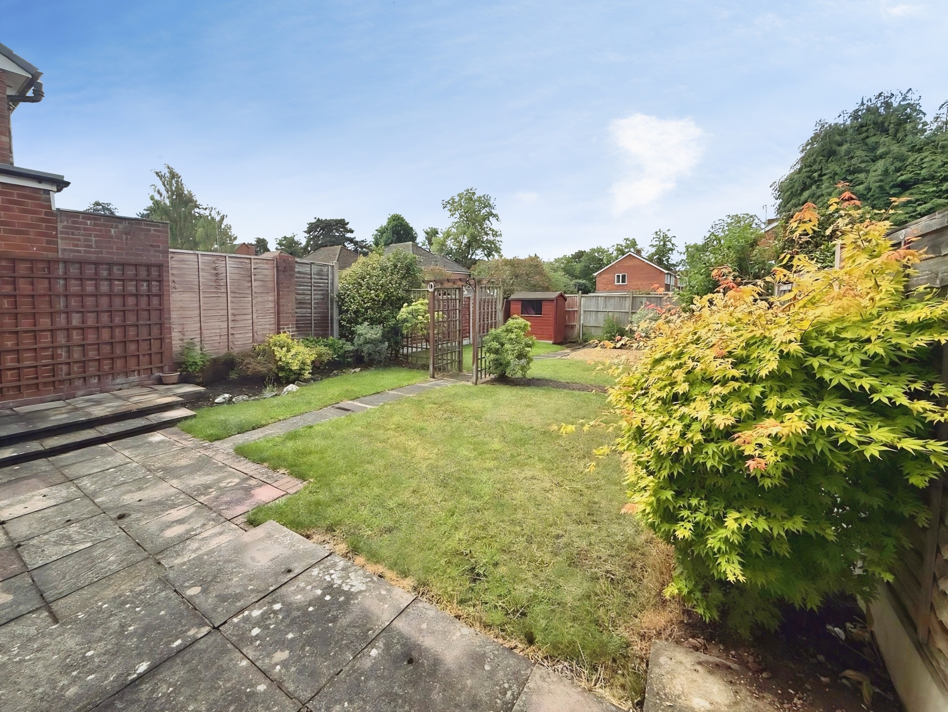Crestwood Avenue, Kidderminster, DY11