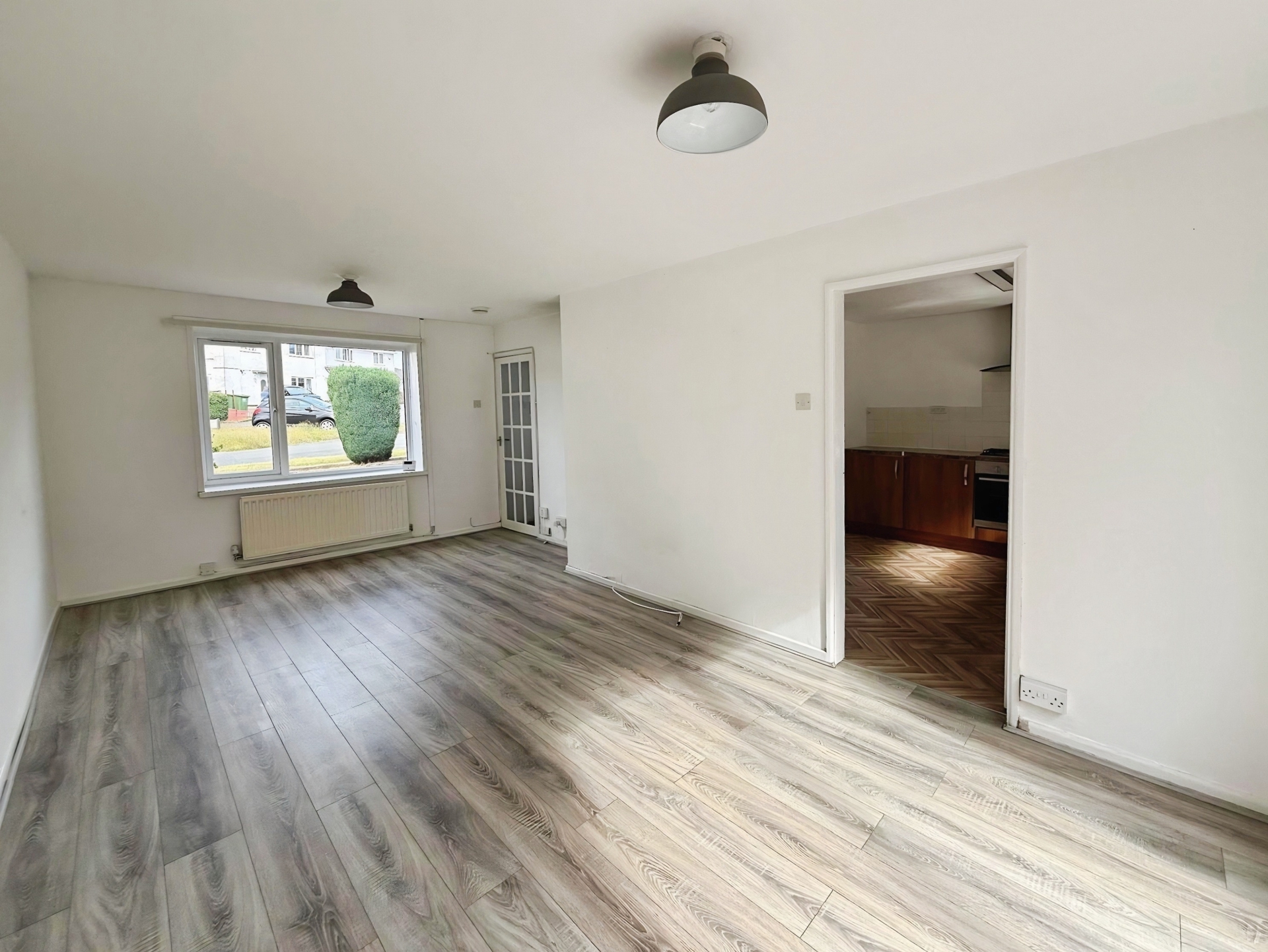 Broom Crescent, Kidderminster, DY10