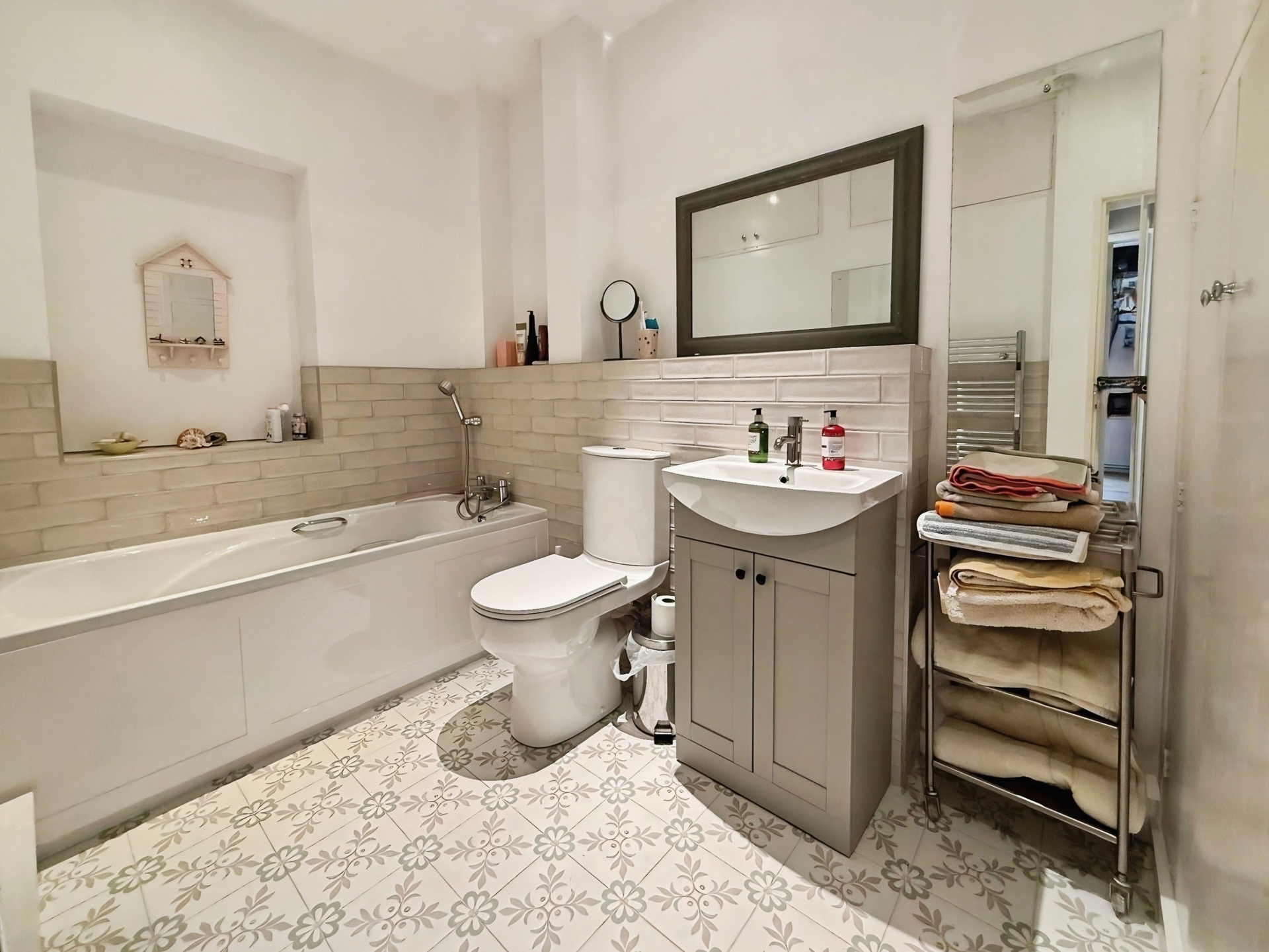Nursery Grove, Kidderminster, DY11