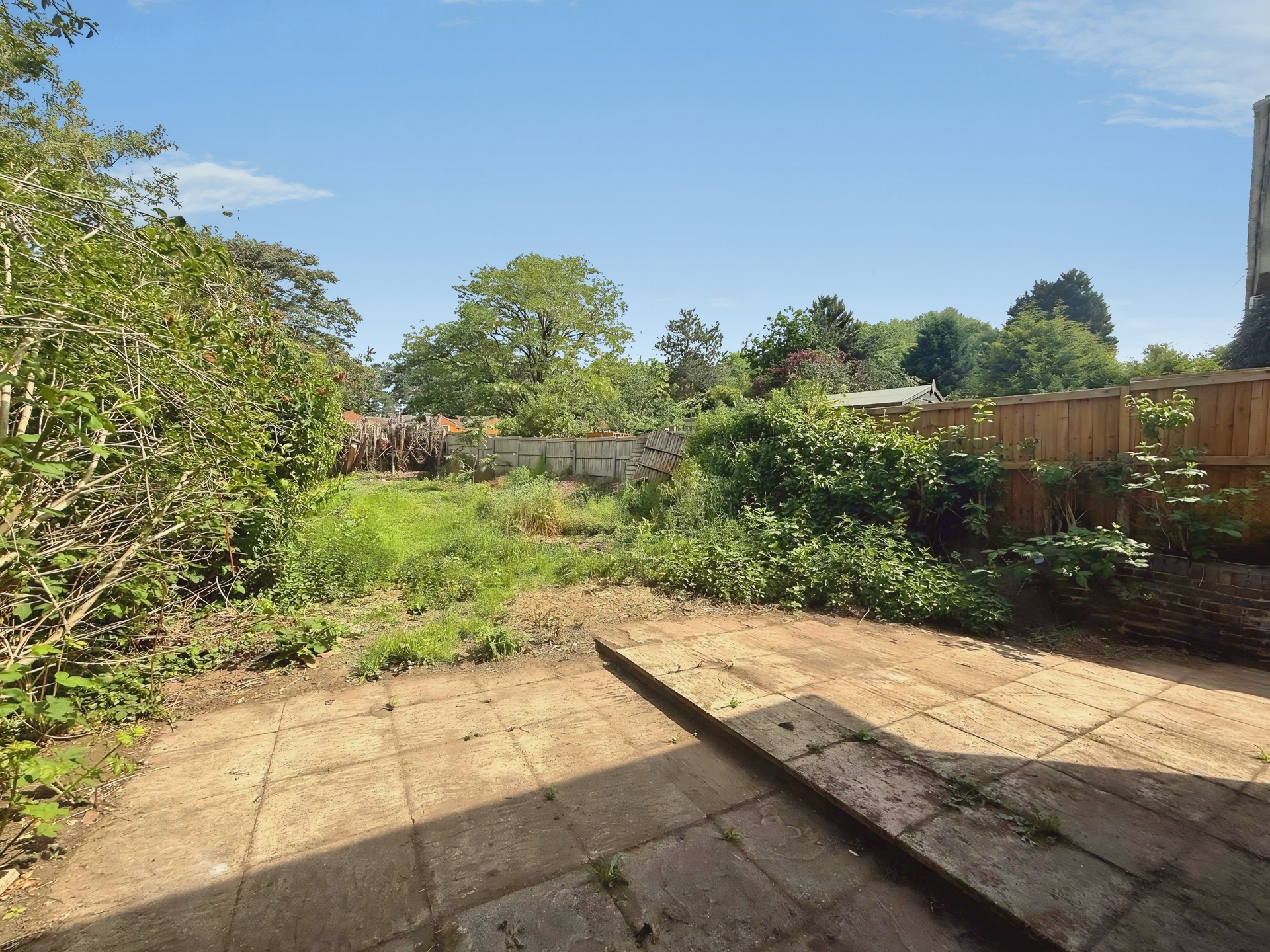 Cobham Road, Kidderminster, DY10