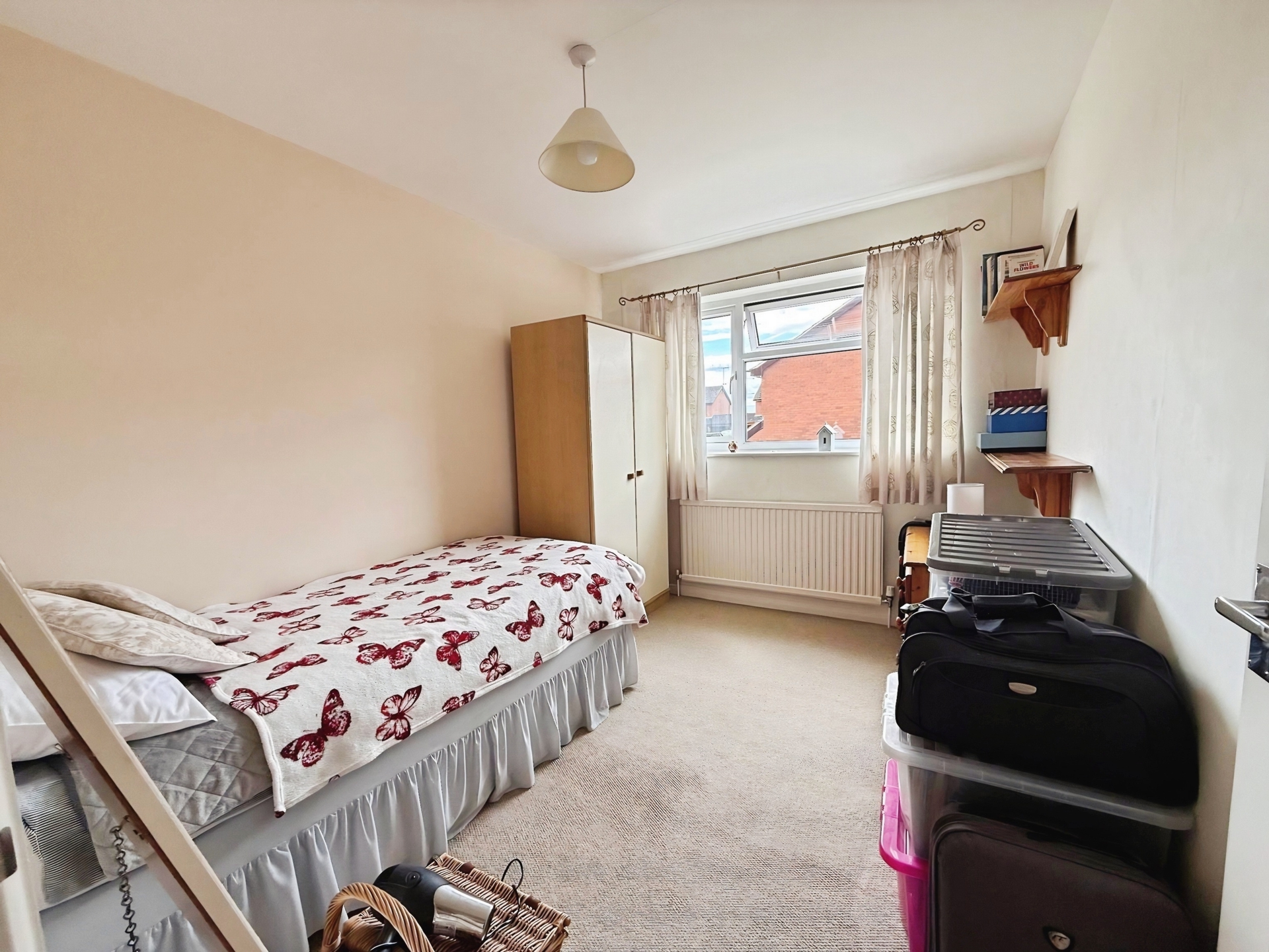 Plover Grove, Kidderminster, DY10