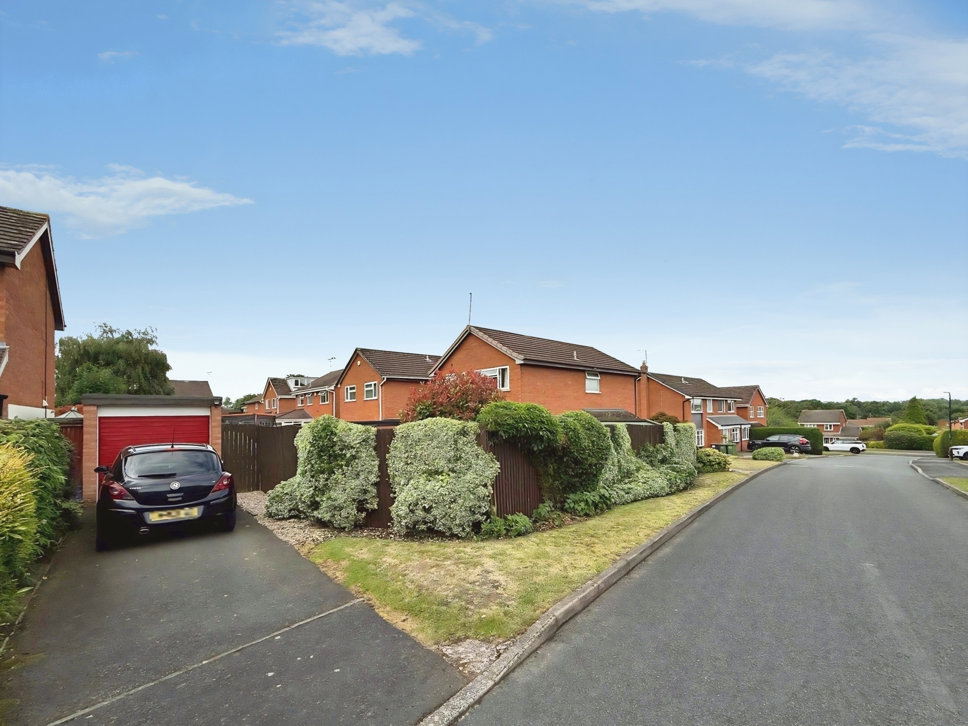 Plover Grove, Kidderminster, DY10