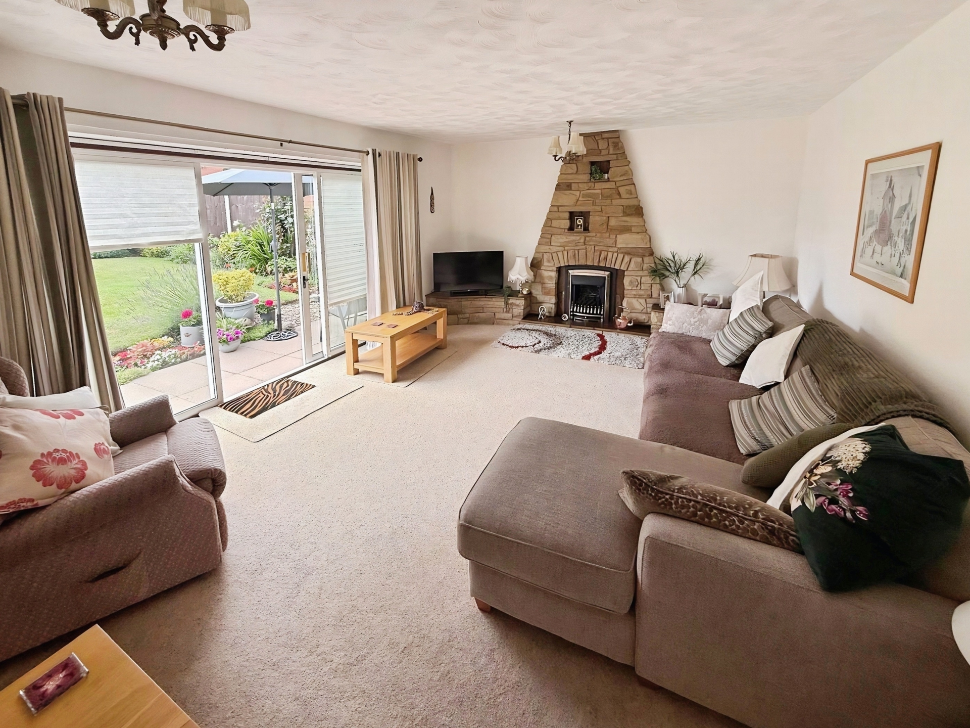 Plover Grove, Kidderminster, DY10