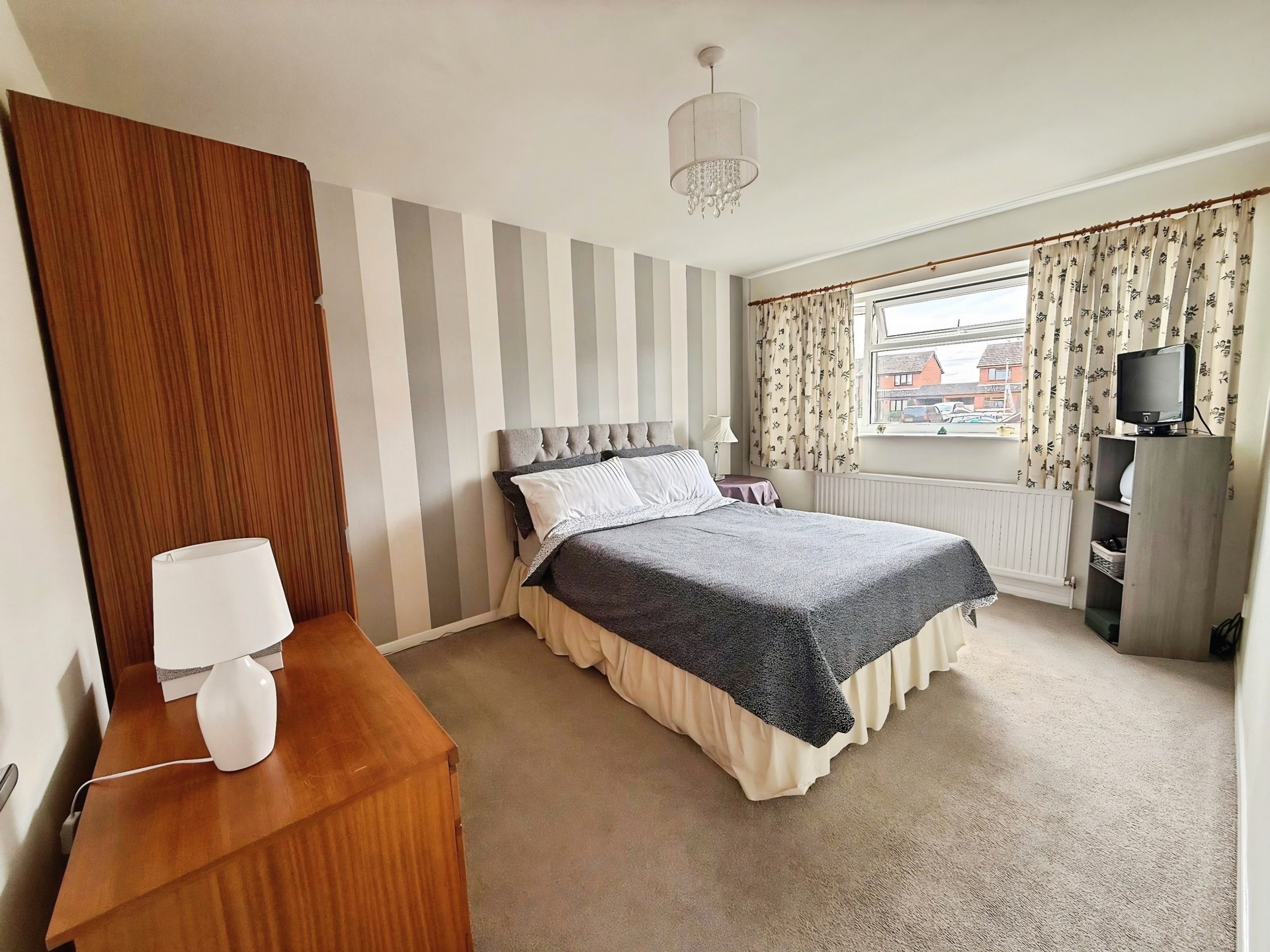 Plover Grove, Kidderminster, DY10