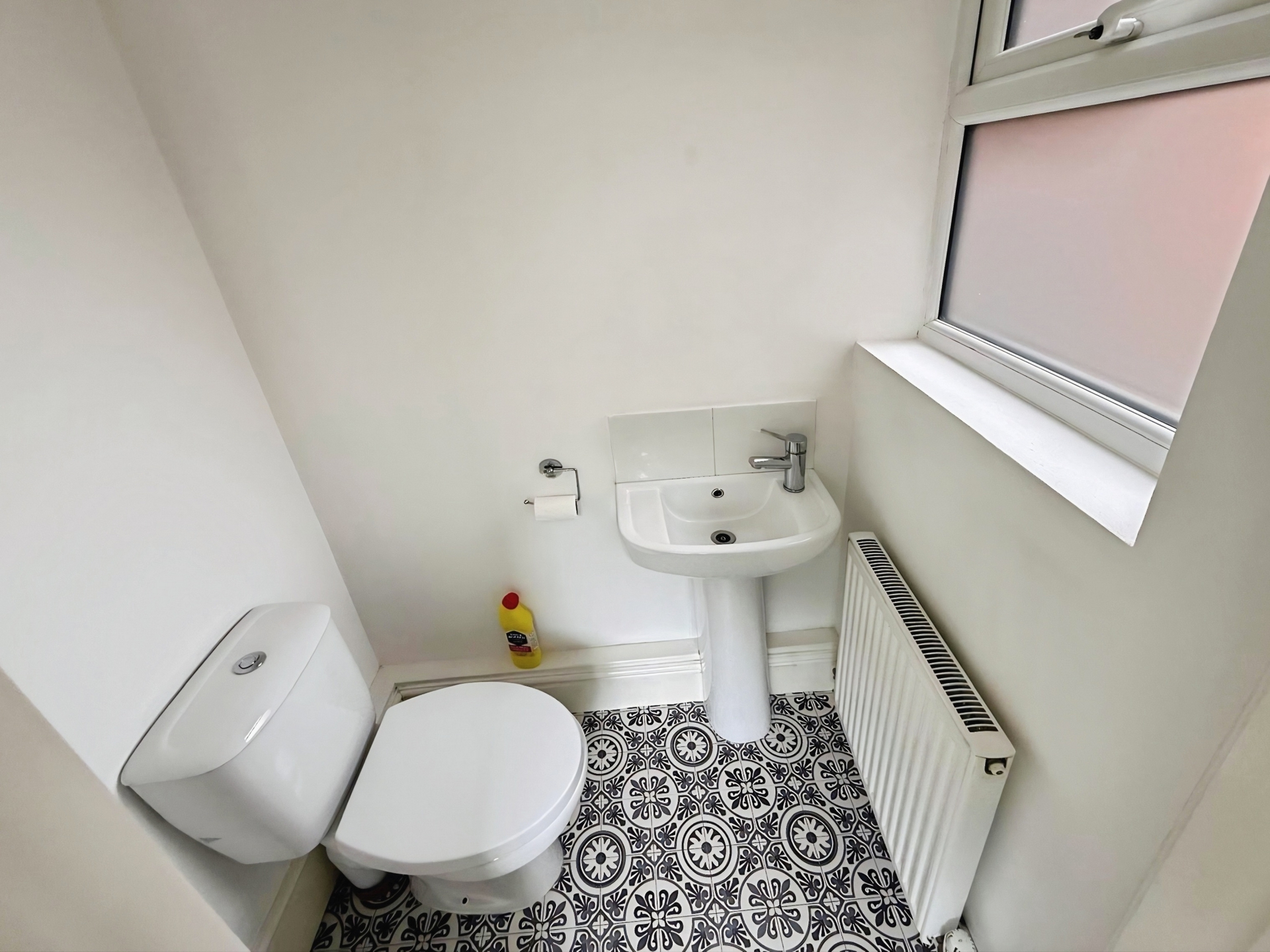 Hurcott Road, Kidderminster, DY10