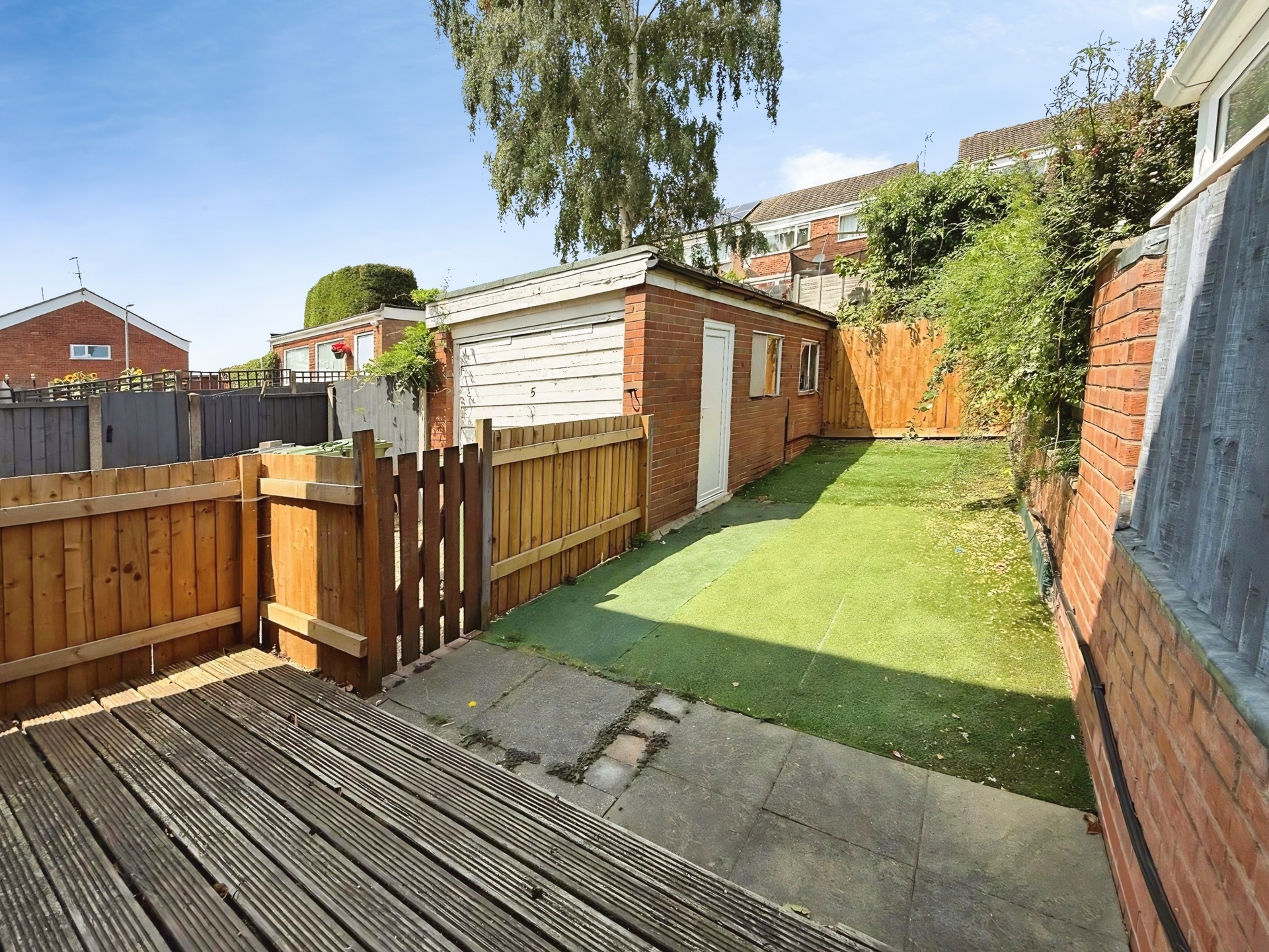 Oulton Close, Kidderminster, DY11