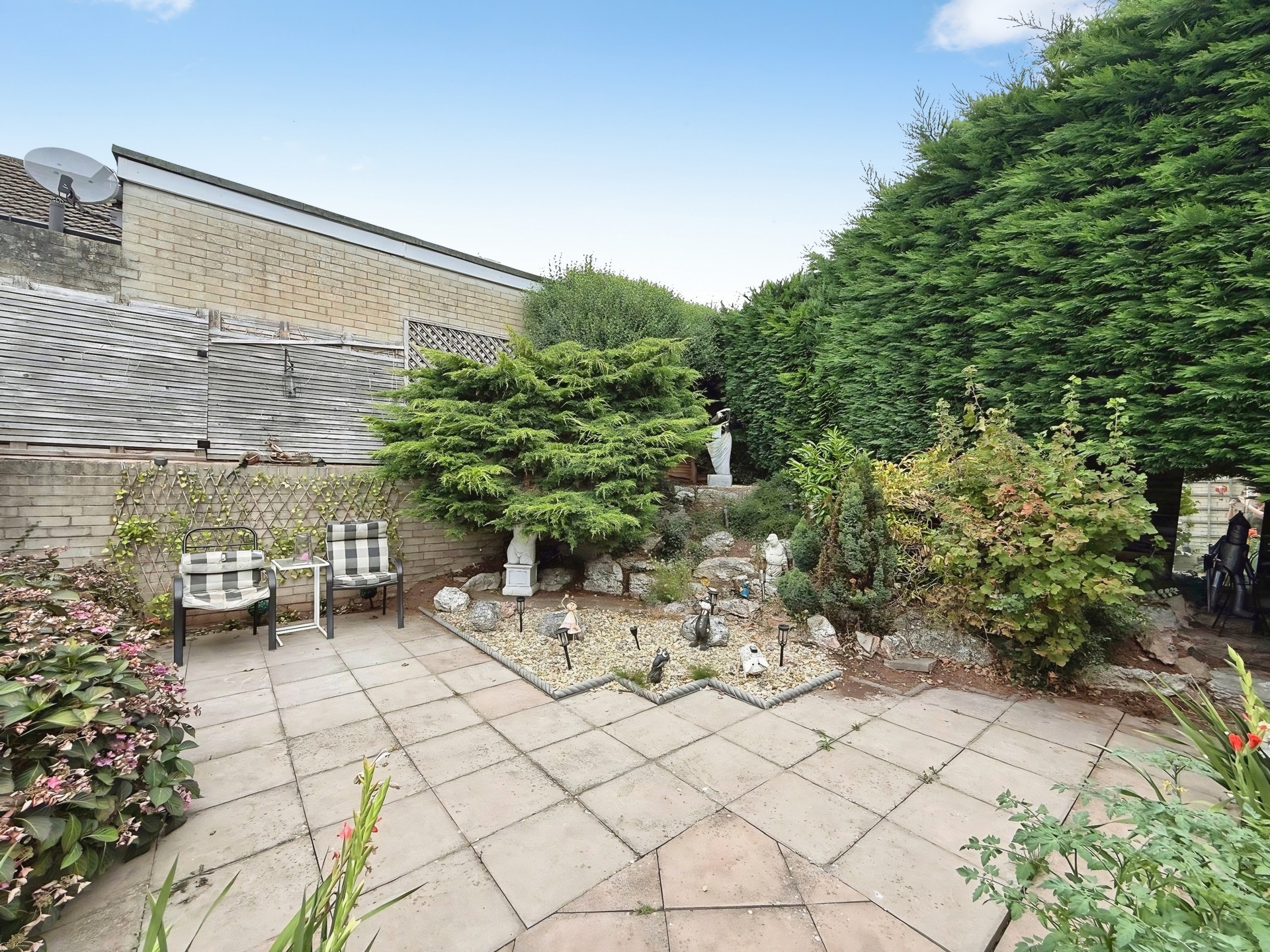Ferndale Crescent, Kidderminster, DY11