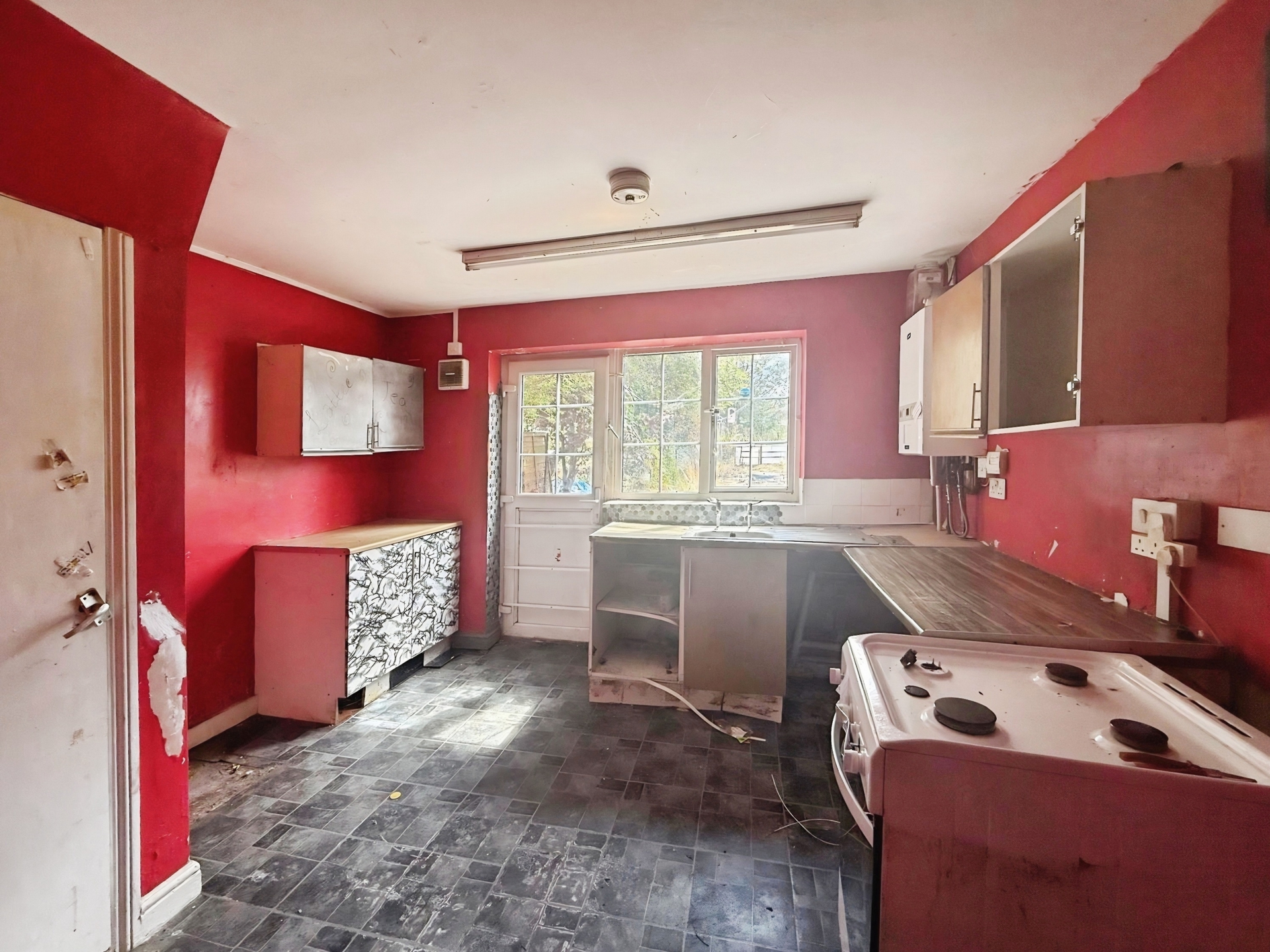 Hurcott Road, Kidderminster, DY10