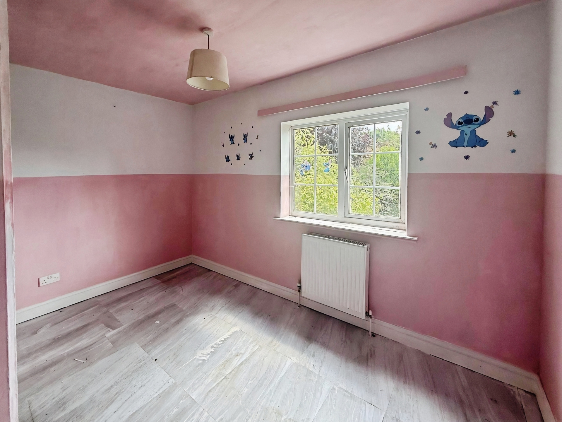 Hurcott Road, Kidderminster, DY10