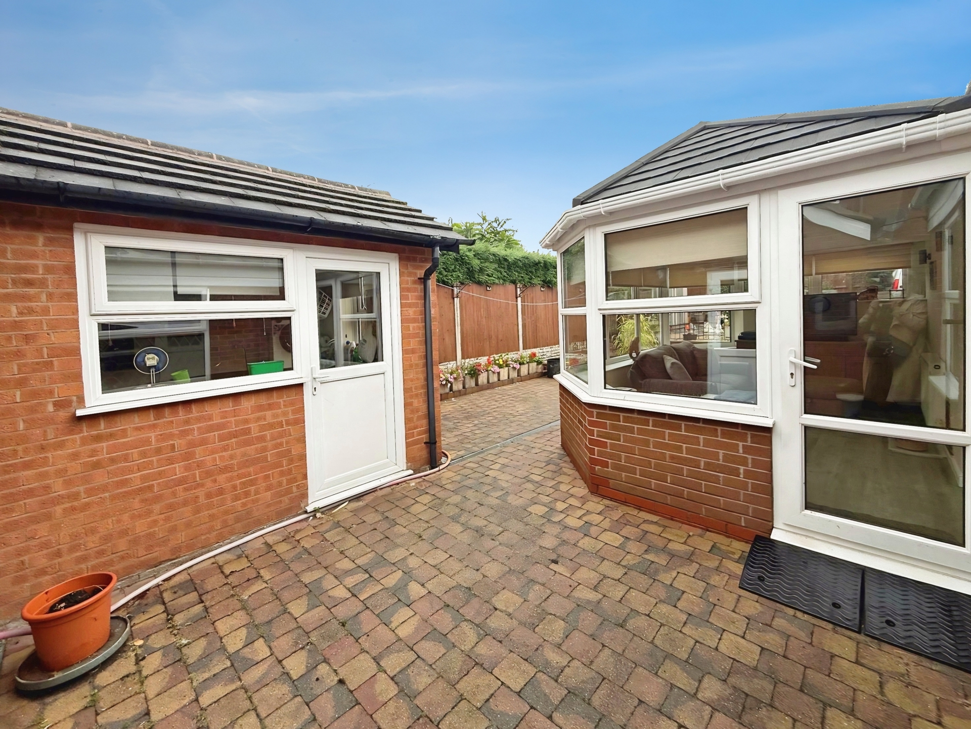 Quail Park Drive, Kidderminster, DY10