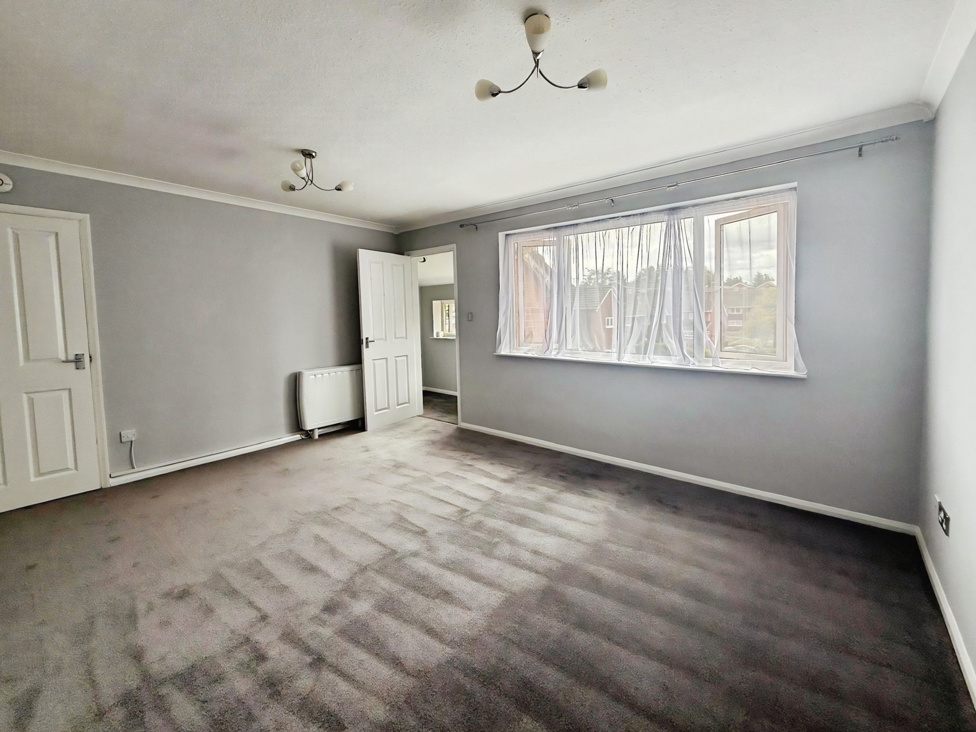Falcon Close, Kidderminster, DY10