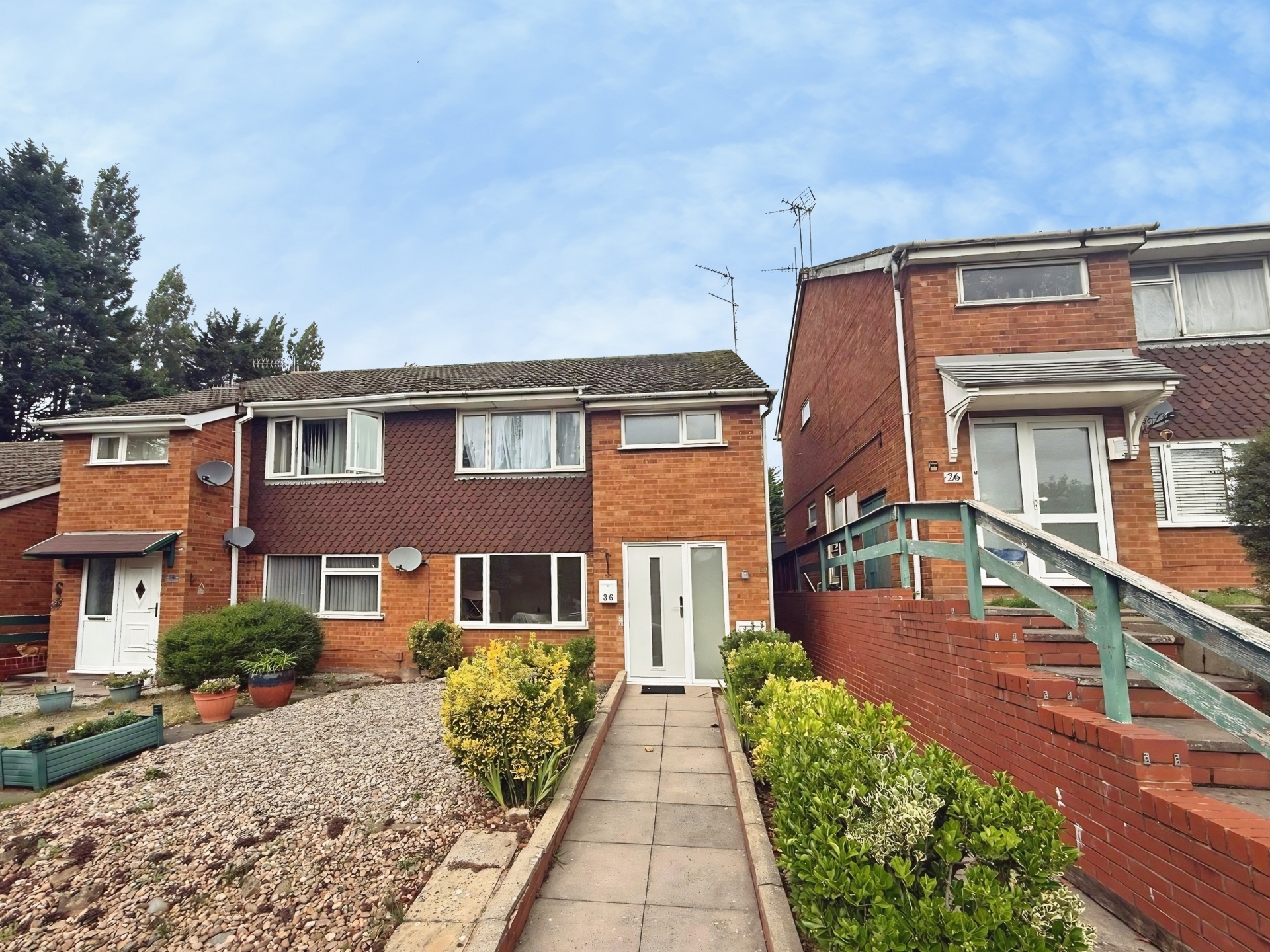 Falcon Close, Kidderminster, DY10