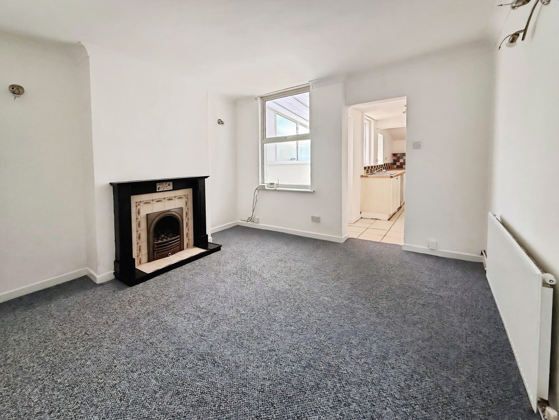 Poplar Road, Kidderminster, DY11