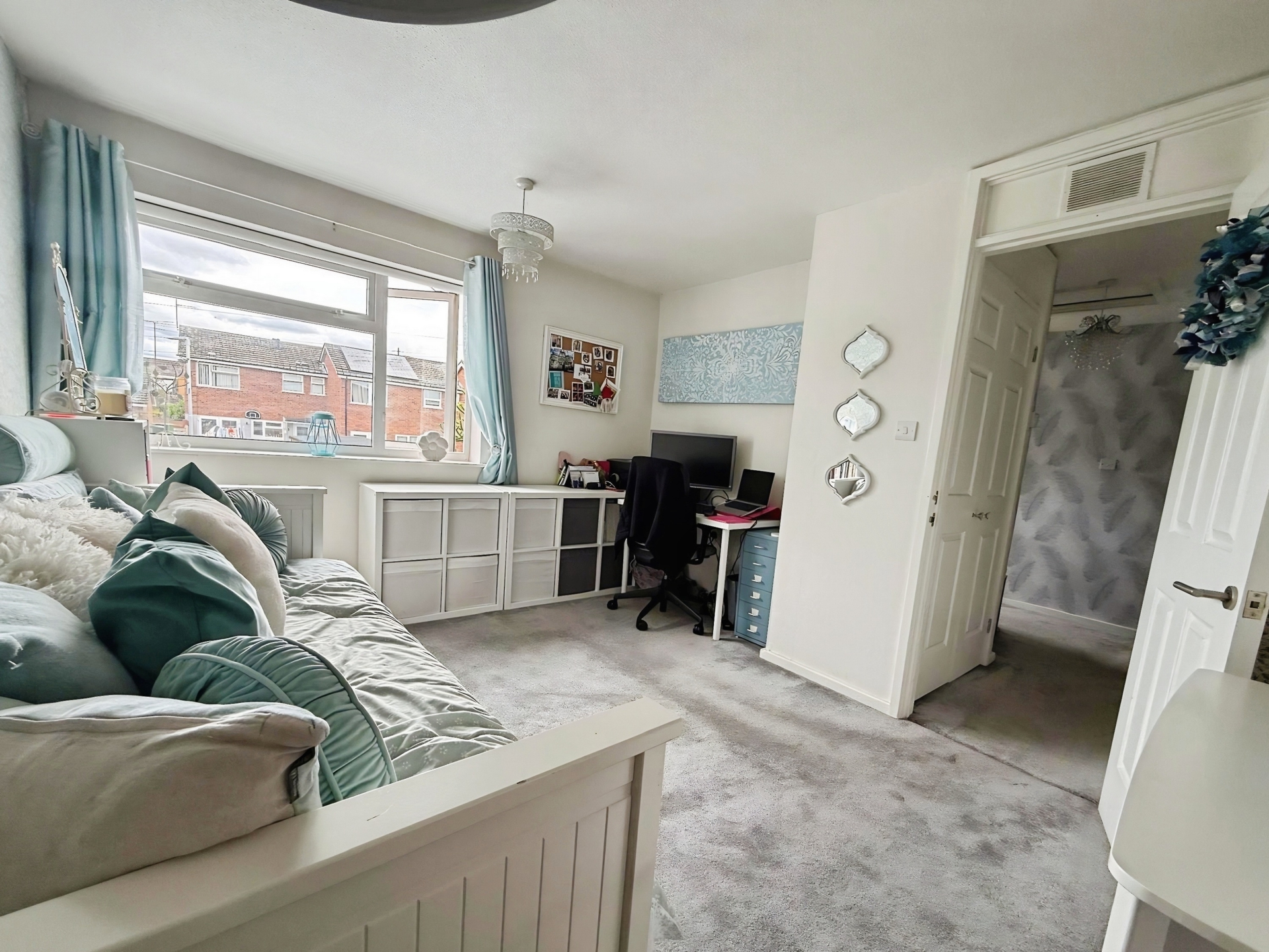 Longfellow Green, Kidderminster, DY10