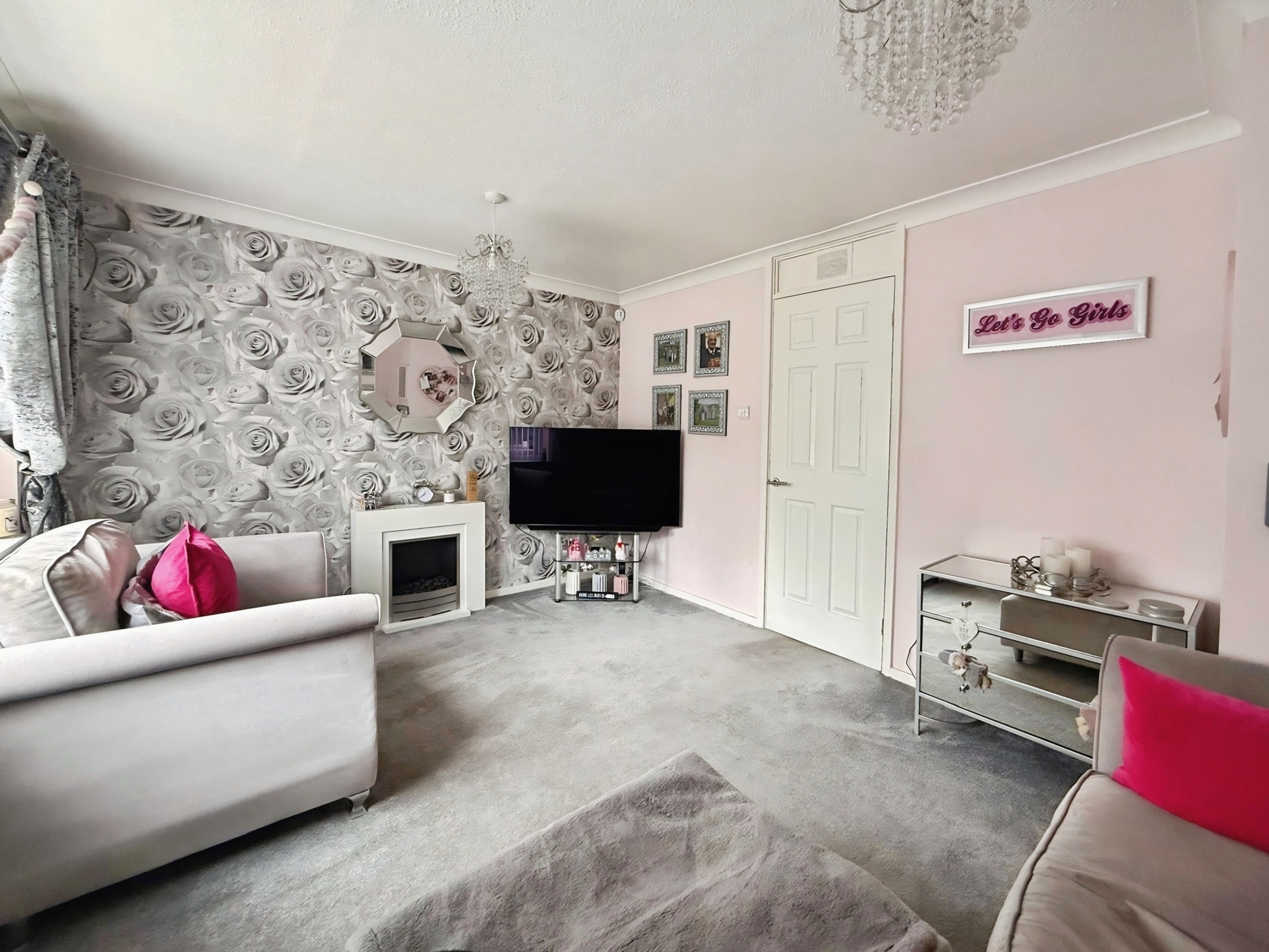 Longfellow Green, Kidderminster, DY10