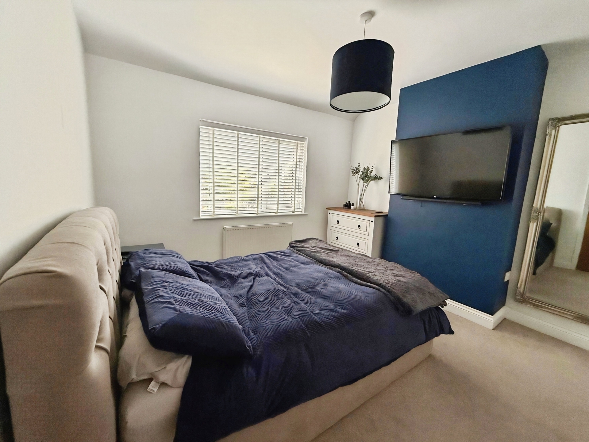 Broadwaters Drive, Kidderminster, DY10