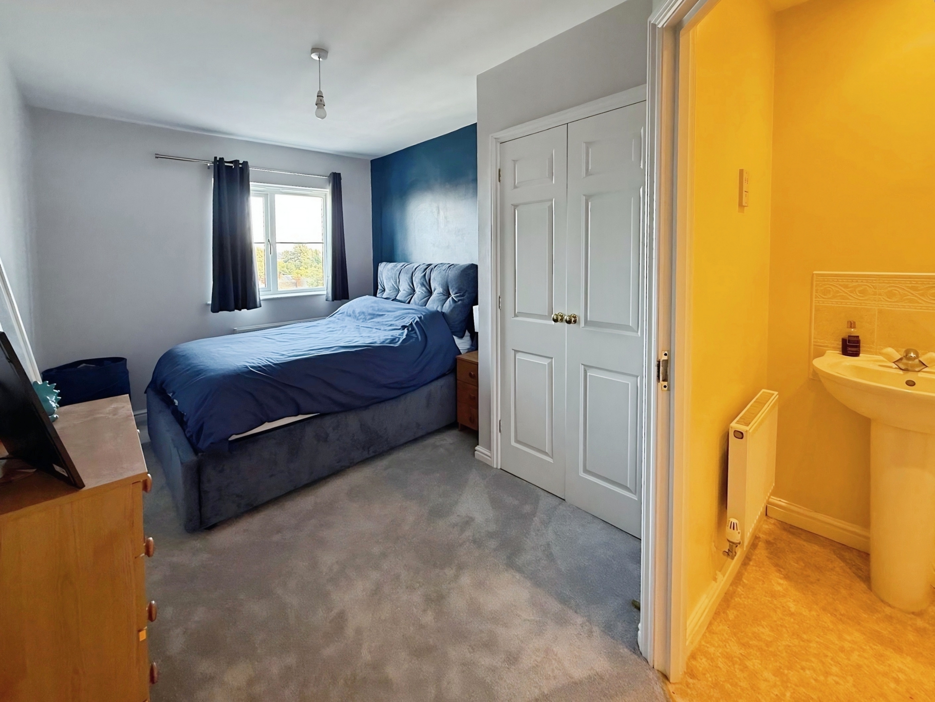 Ray Mercer Way, Kidderminster, DY10
