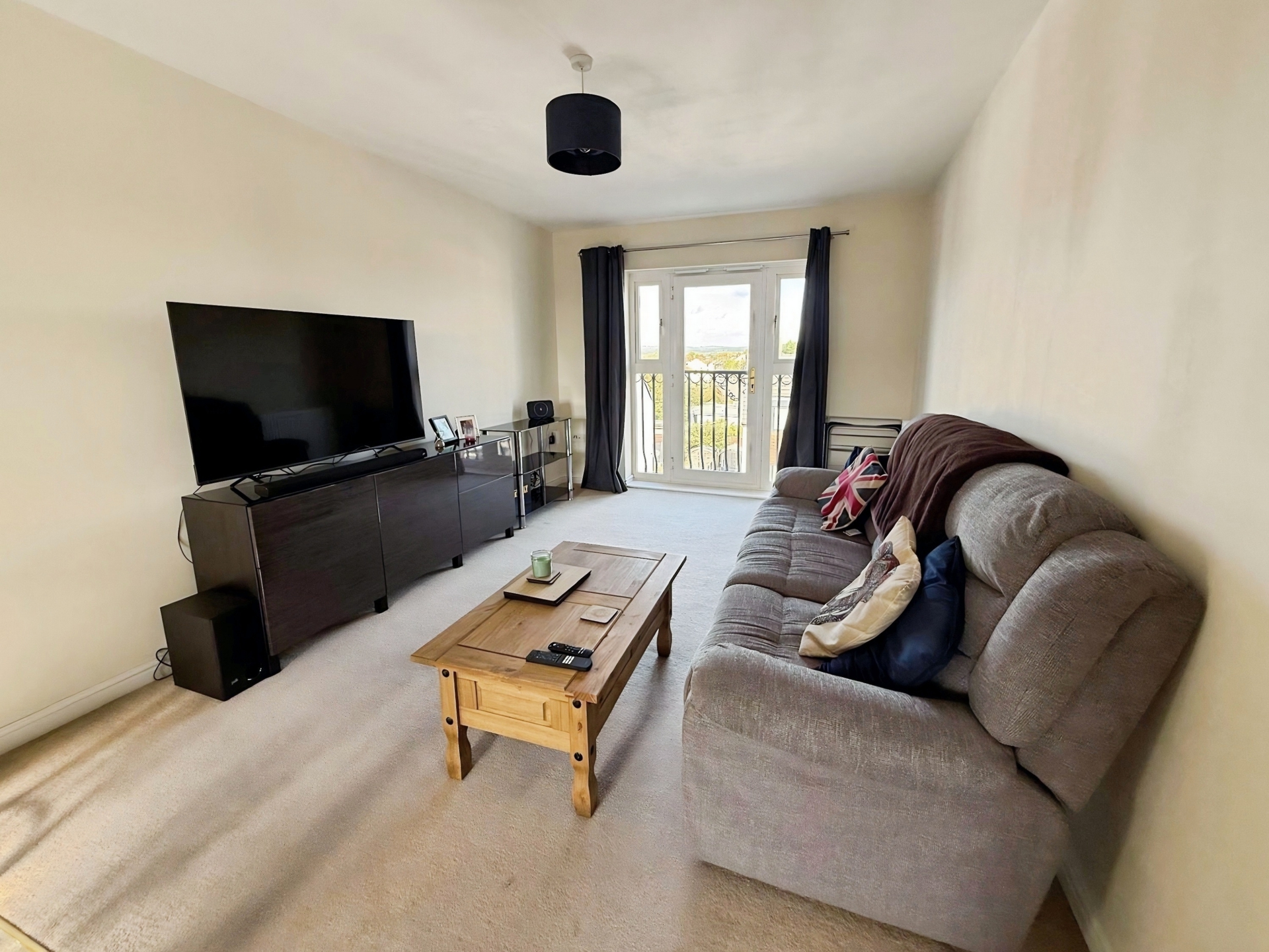 Ray Mercer Way, Kidderminster, DY10
